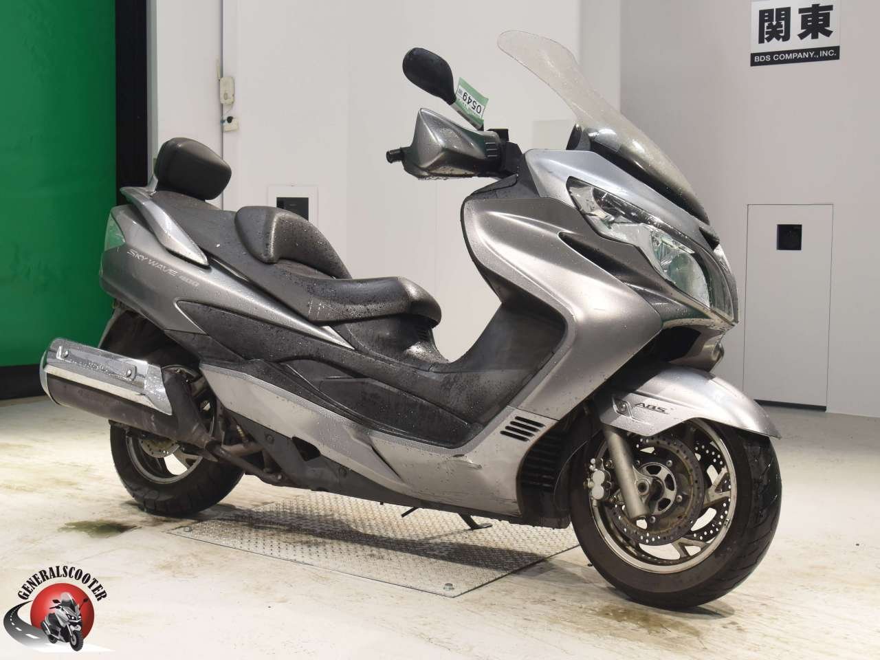 0549 Skywave (Burgman) 400